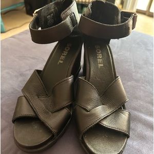 Sorel Joan of Arc gladiator style sandals size 8.5